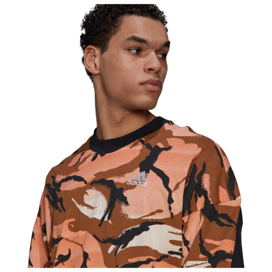 Adidas Ανδρική κοντομάνικη μπλούζα Street AOP Adidas Ανδρική κοντομάνικη μπλούζα Street AOP